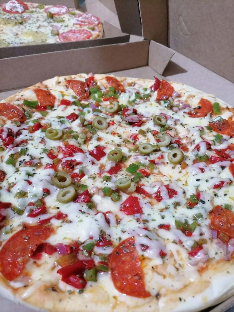 R.E pizzas — foto 4